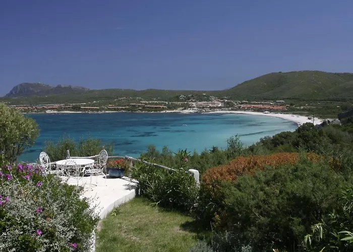Domus De Rocas Holiday House