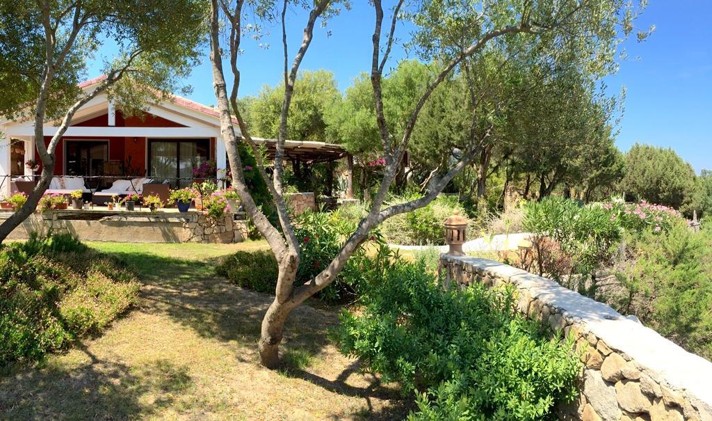 Villa Domus De Rocas House